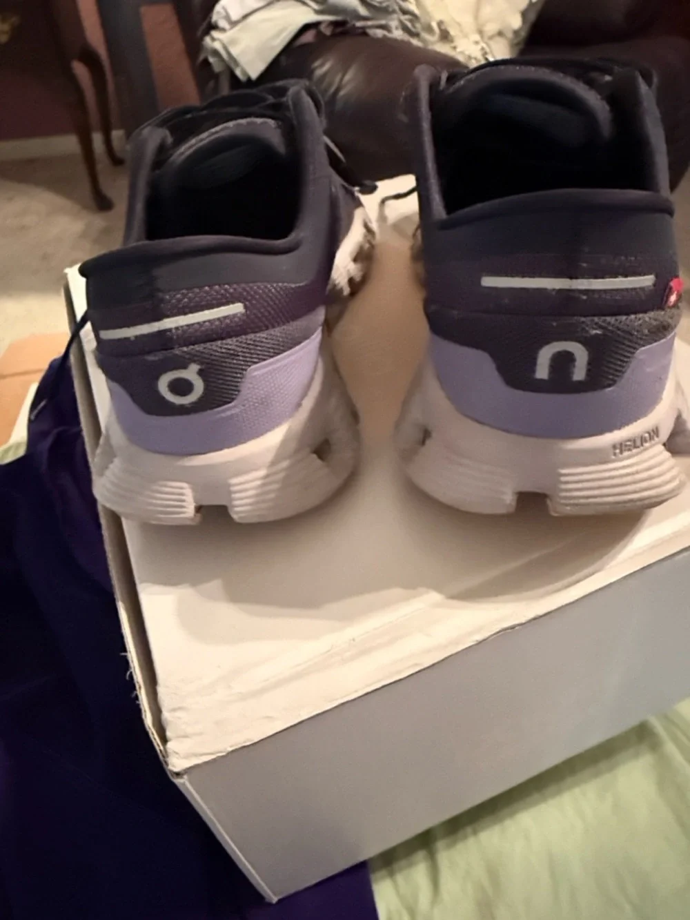 On Cloud Women's Blue w/Lavender Running Shoes - Picture 5 of 7